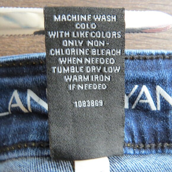 Lane Bryant Dark wash Mid-Rise Super-Stretch Skinny Jeans Size 18L - Picture 12 of 14